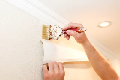 Pose de papier peint à Breux — revêtements muraux et toiles de verre